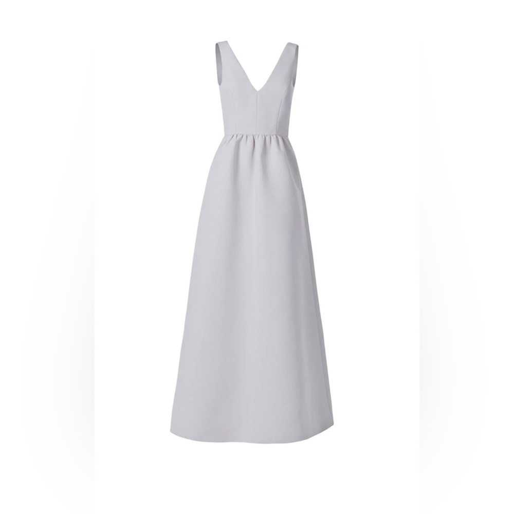 Amsale Jacqueline GB105A. Size 14. Platinum
Faille